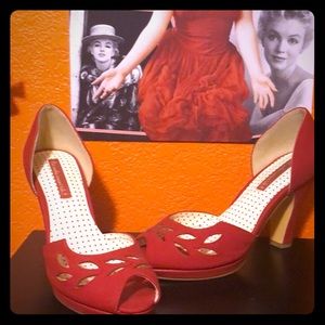 B.A.I.T Red 3” pumps